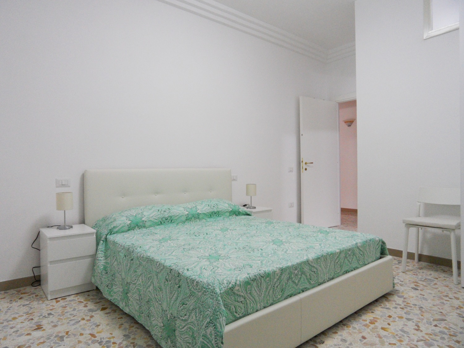 Vomero Cilea camera per sole studentesse