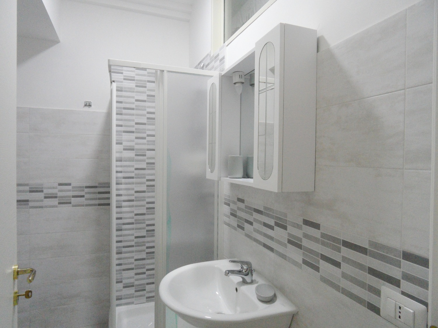 Vomero Cilea camera per sole studentesse