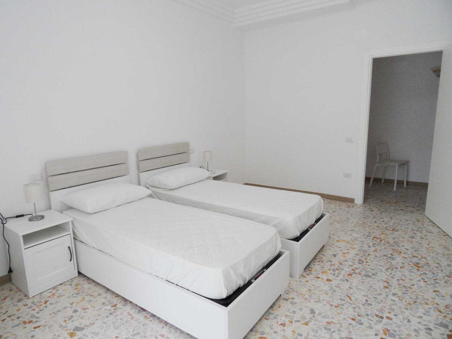 Vomero Cilea camera per sole studentesse