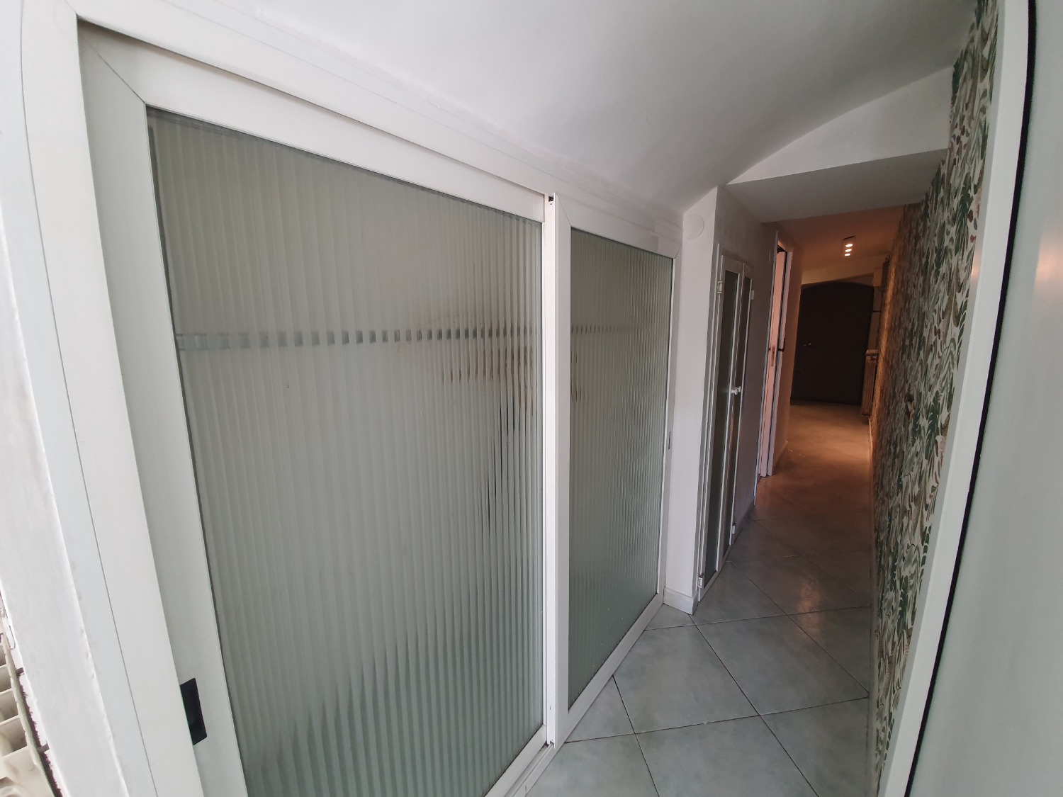 Vomero via Belvedere monolocale accessoriato vista mare