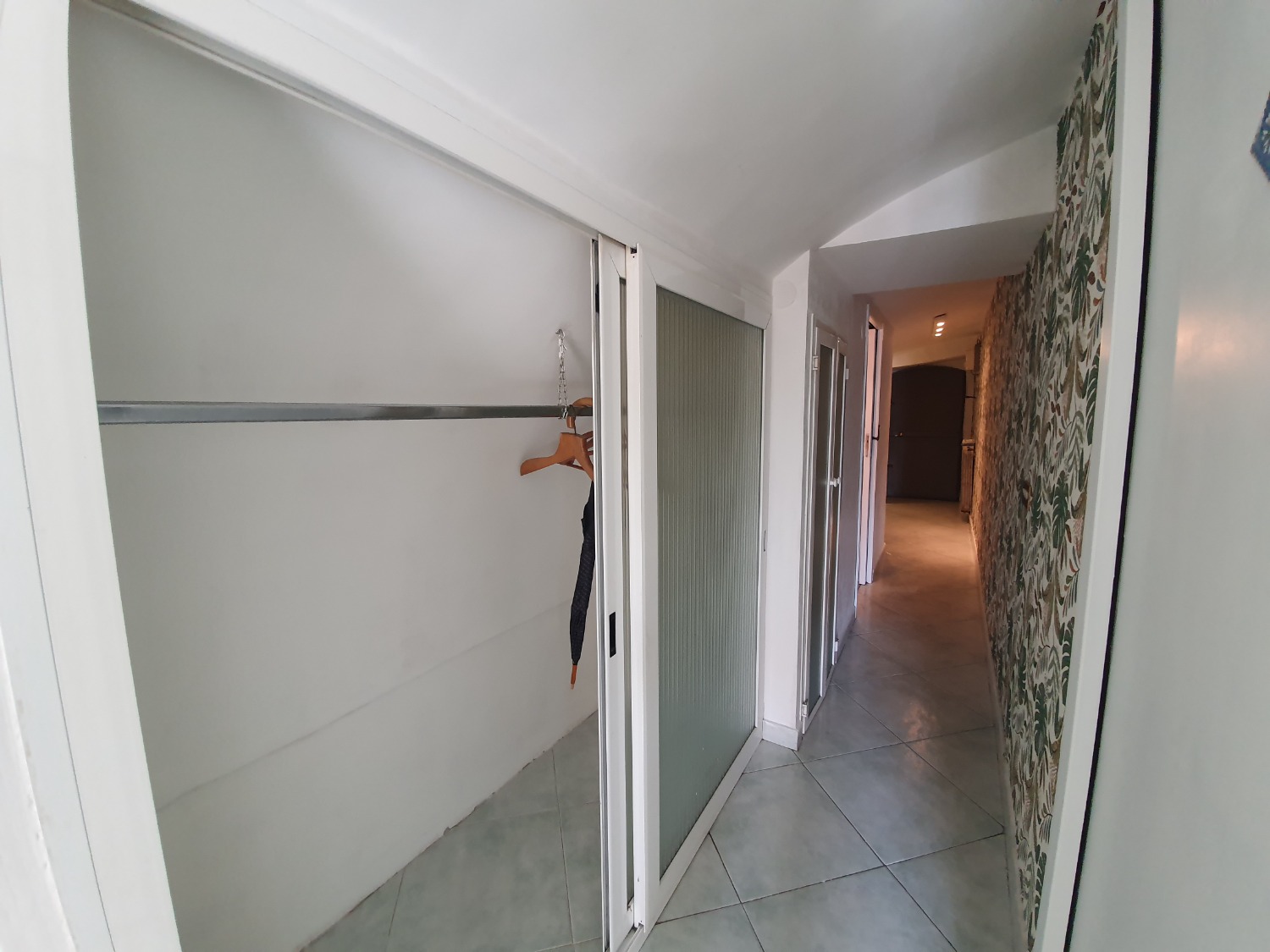 Vomero via Belvedere monolocale accessoriato vista mare