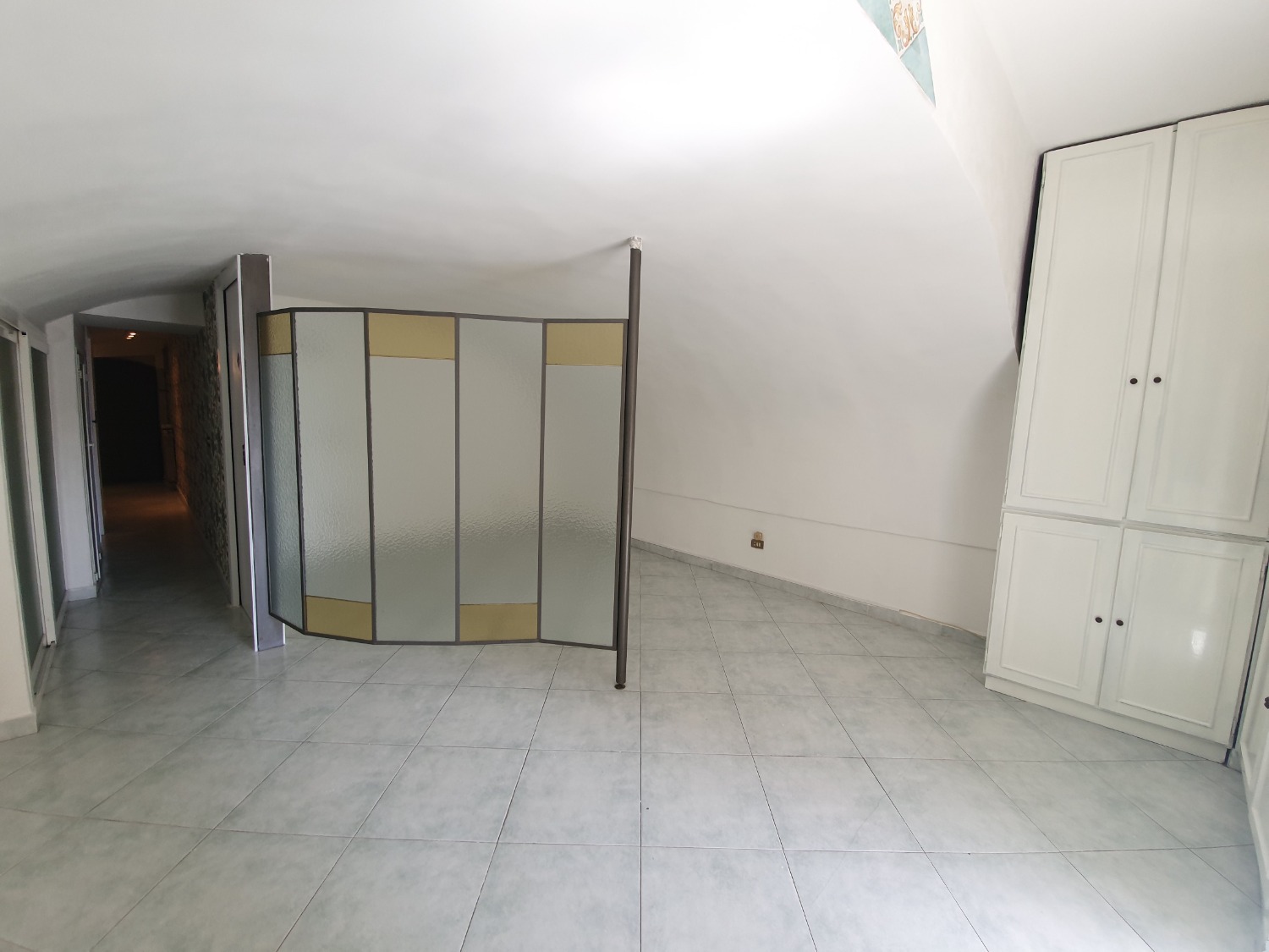 Vomero via Belvedere monolocale accessoriato vista mare