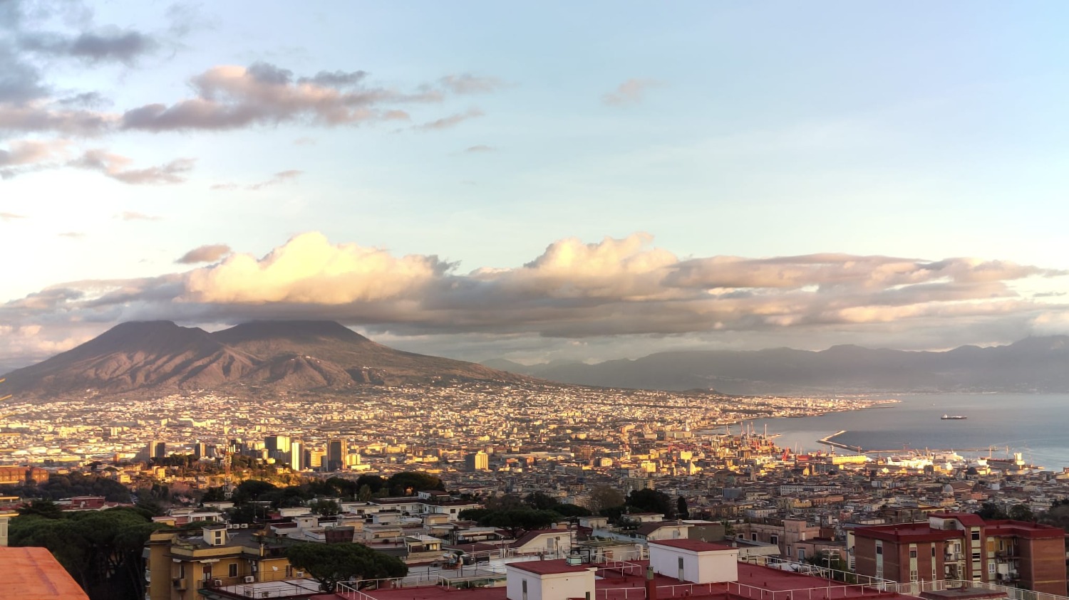 viale colli aminei panoramico 60 mq