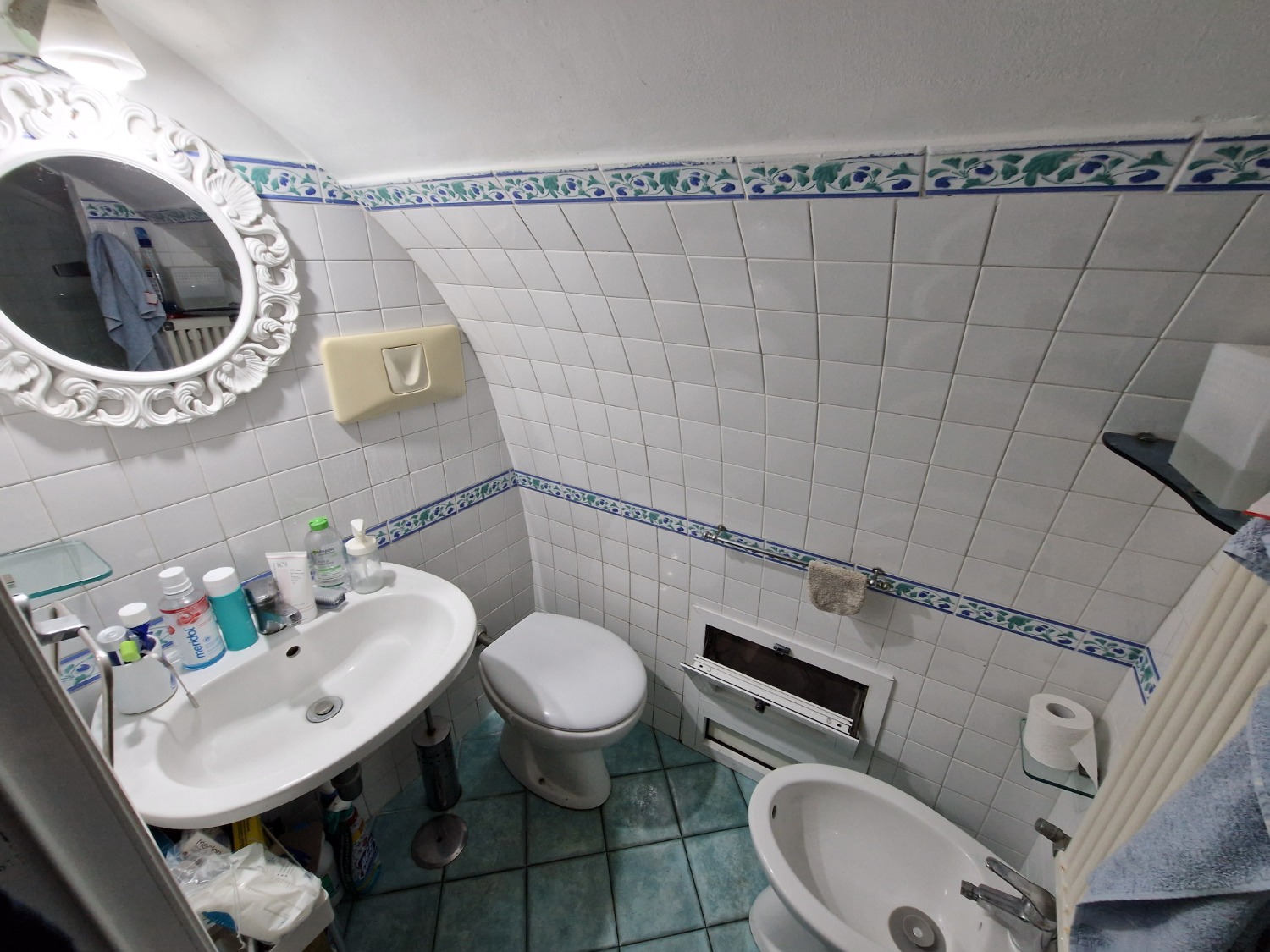 Vomero via Belvedere monolocale accessoriato vista mare