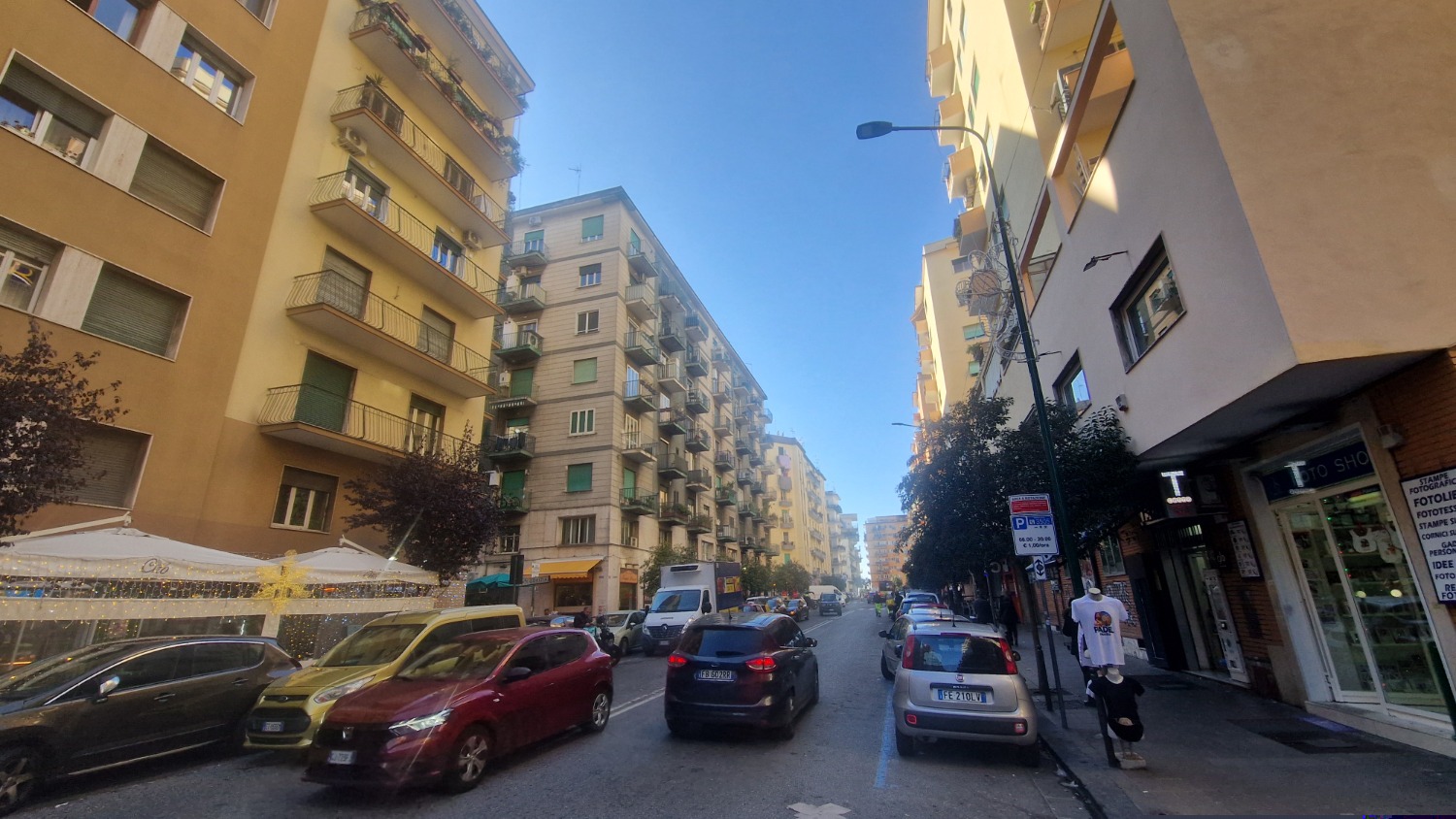 Vomero via Cilea ad. box moto 10 mq