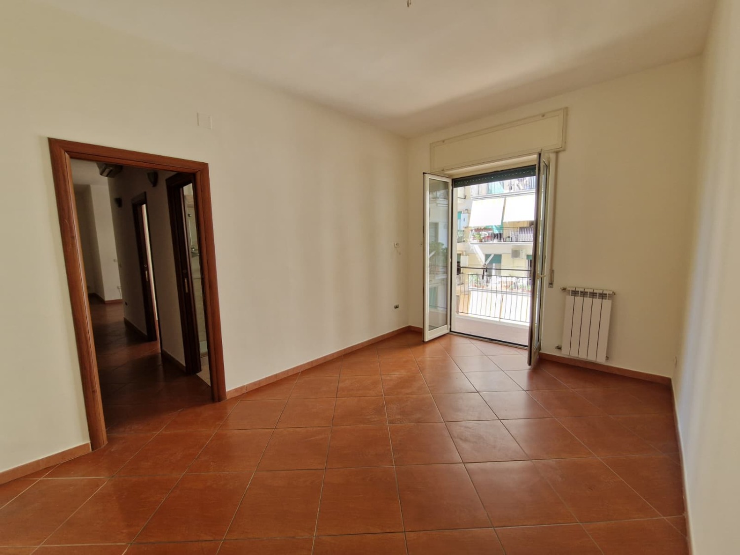 Colli aminei trilocale piano intermedio