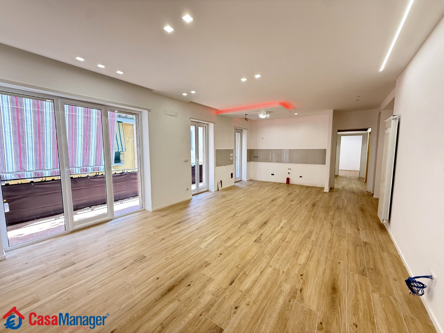 Arenella Piazza -  appartamento 5 locali � 585.000