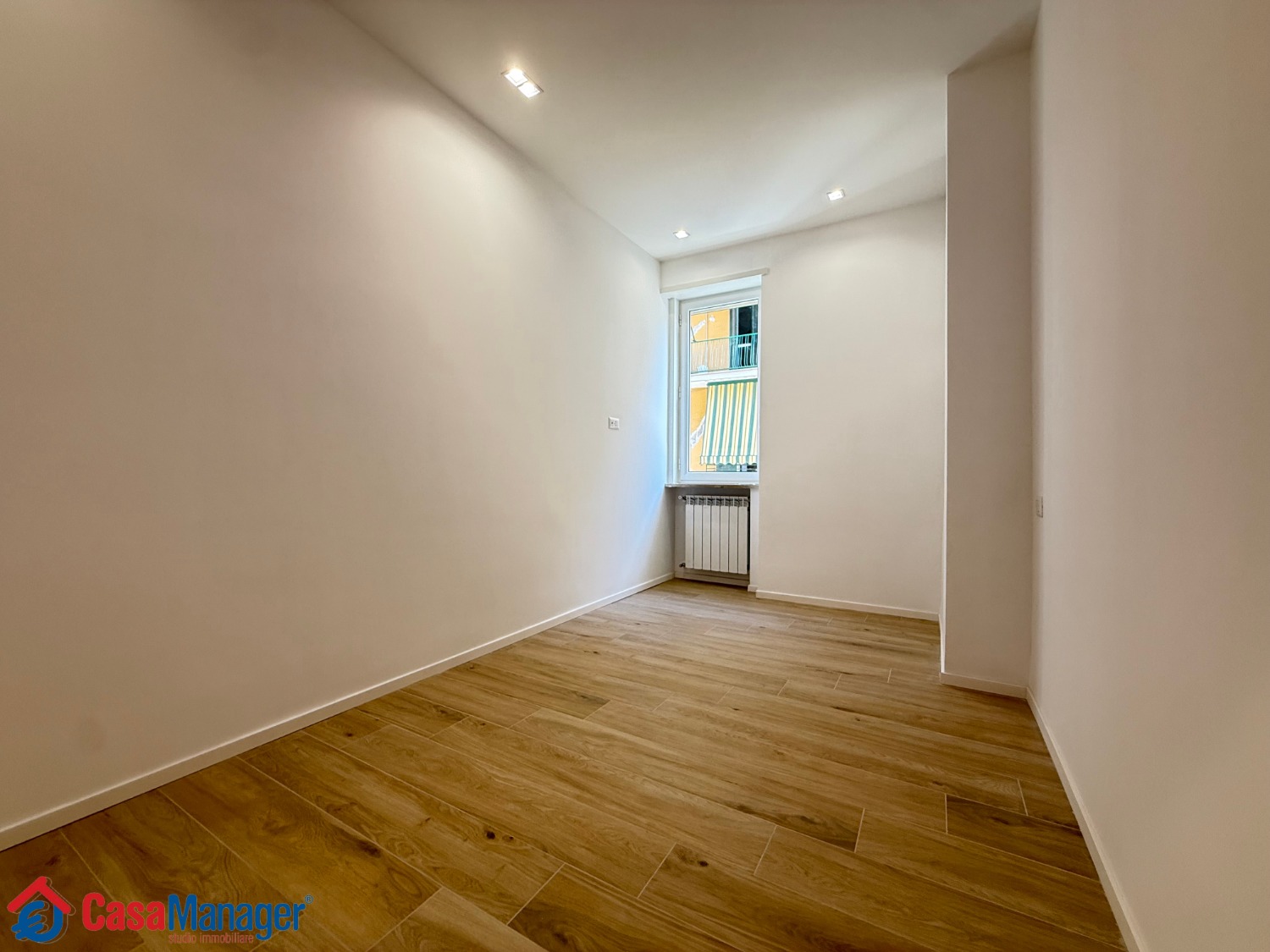 Arenella Piazza -  appartamento 5 locali � 585.000