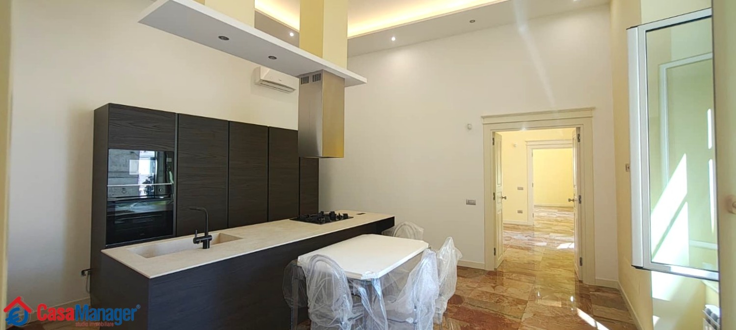 materdei -  appartamento 6 locali � 530.000 T640