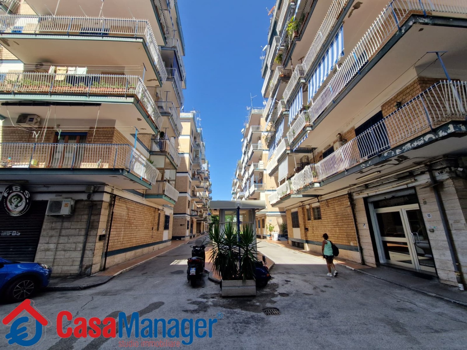 Fuorigrotta via Consalvo Nuda propriet� 70mq