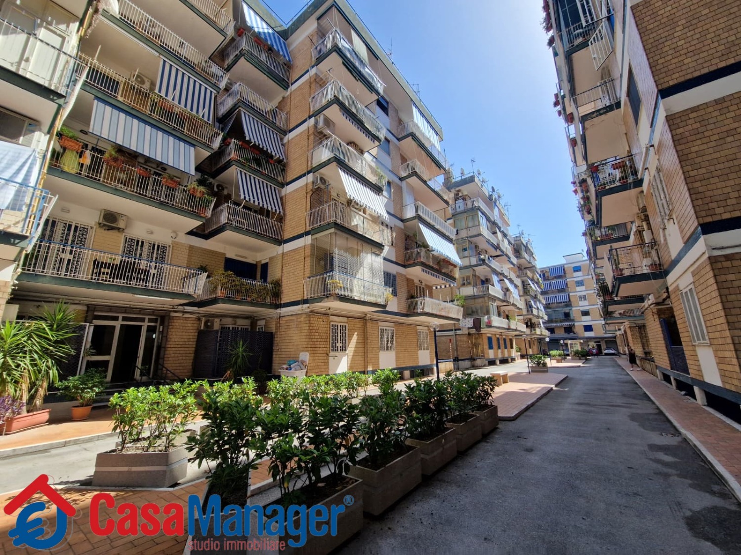 Fuorigrotta via Consalvo Nuda propriet� 70mq