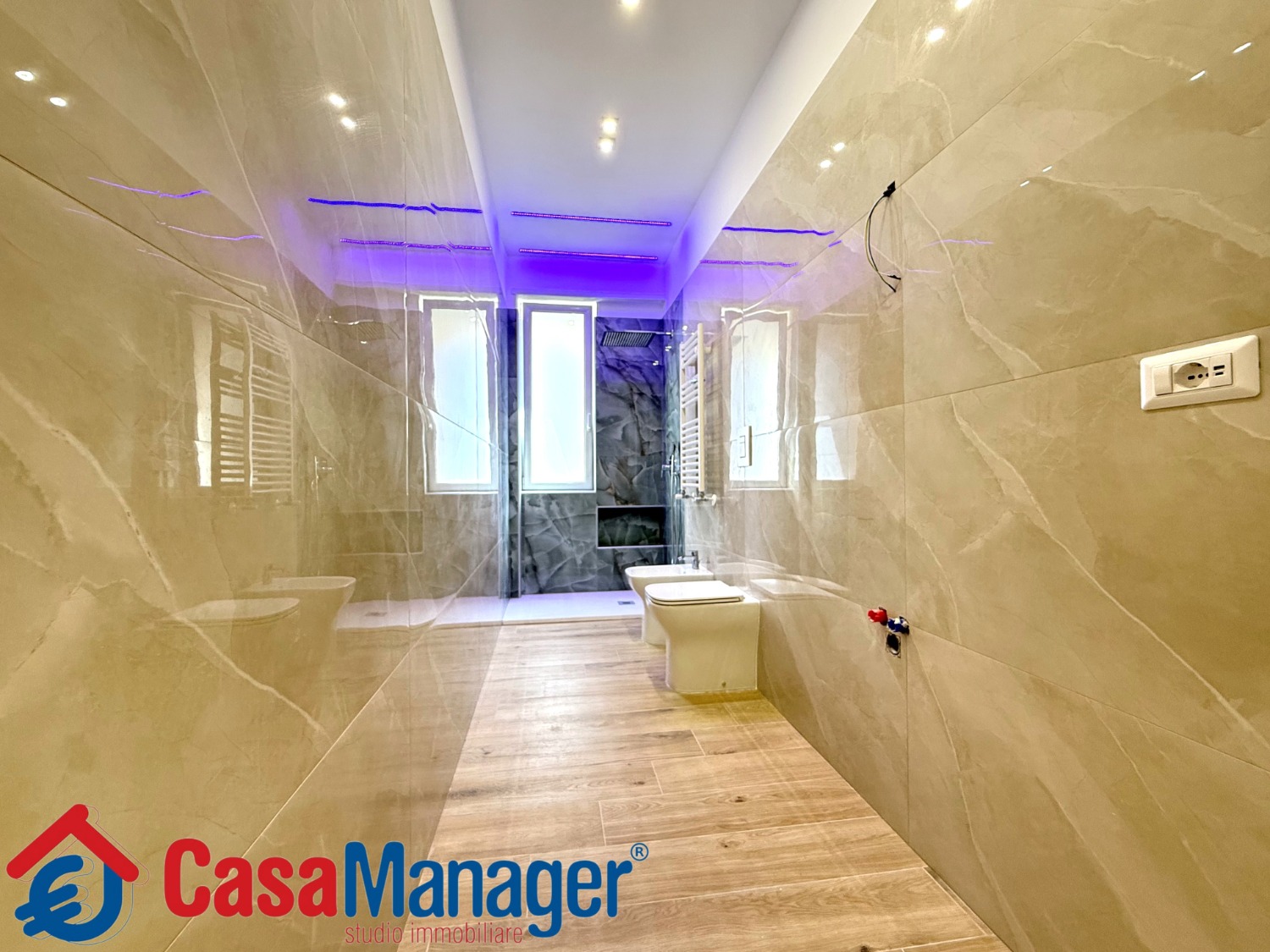 Arenella Piazza -  Appartamento 5 locali � 585.000
