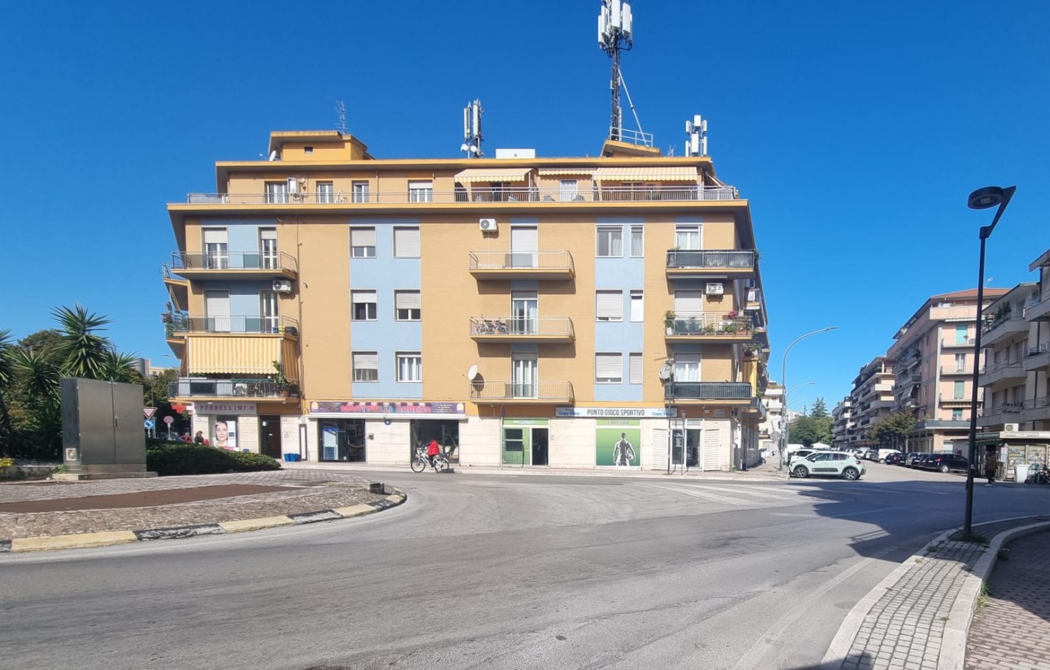 immagine annuncio 1 di 12